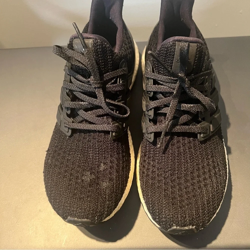 adidas UltraBoost 4.0 DNA Black White men’s size 6